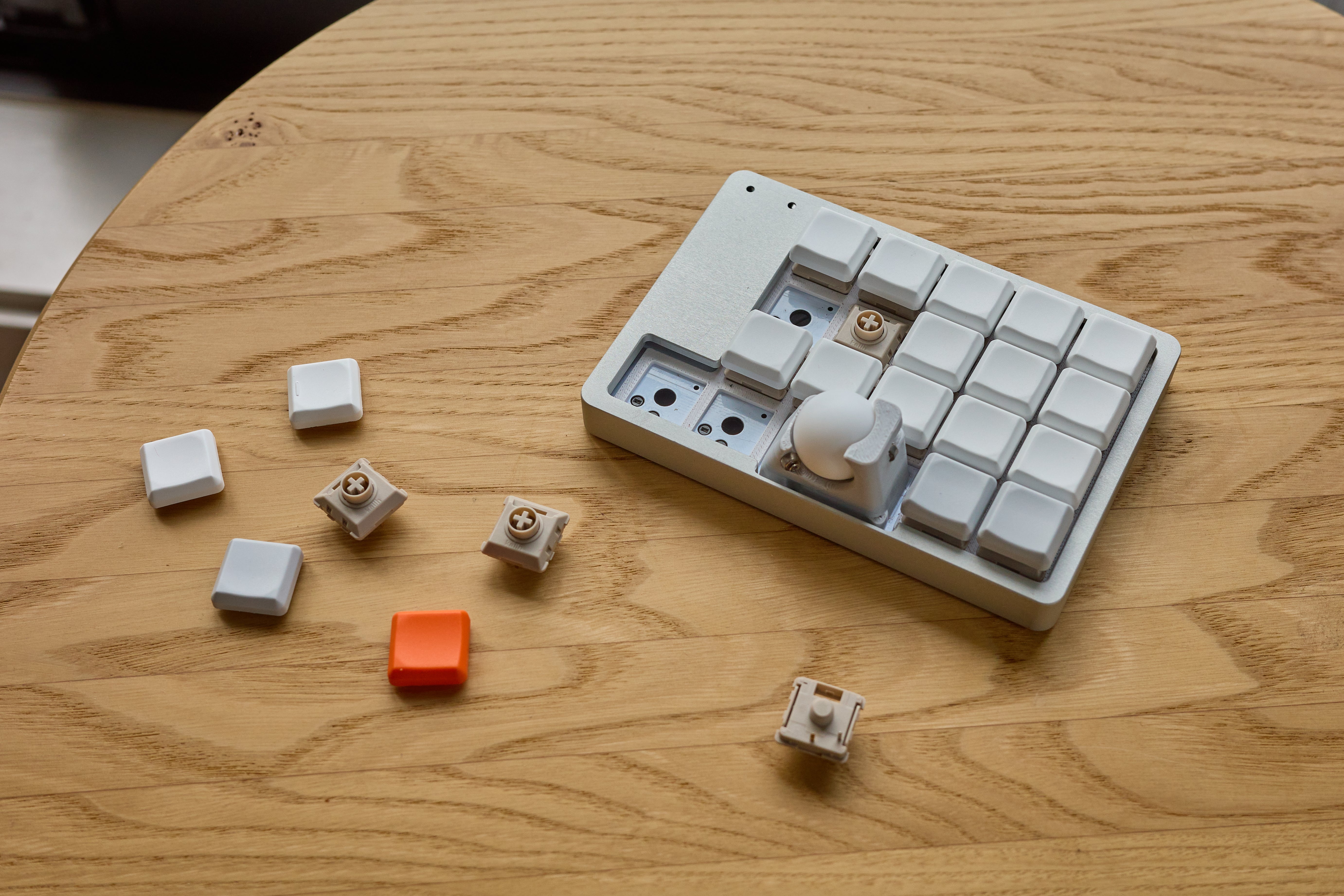 notra - PBT製 17mmロープロファイルキーキャップ